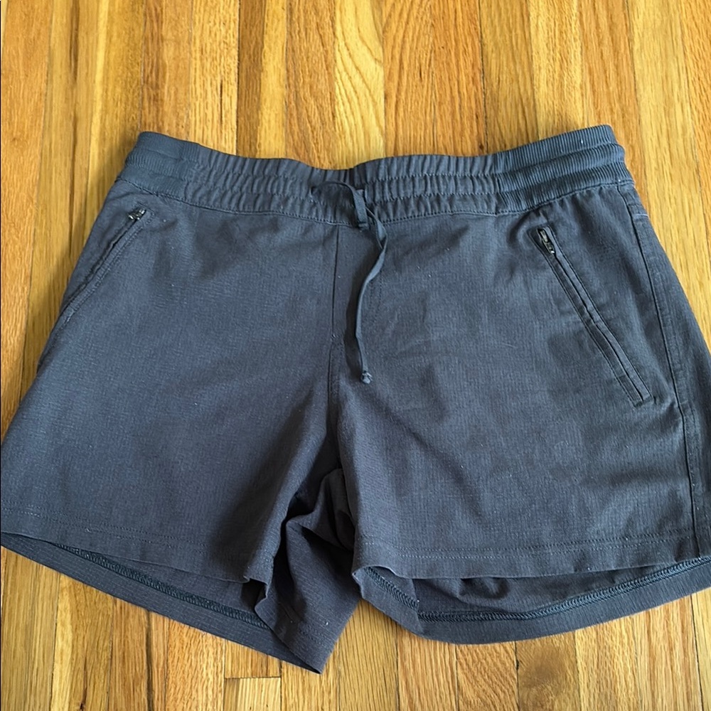 Kuhl Gray Athletic Shorts with Elastic Waistband